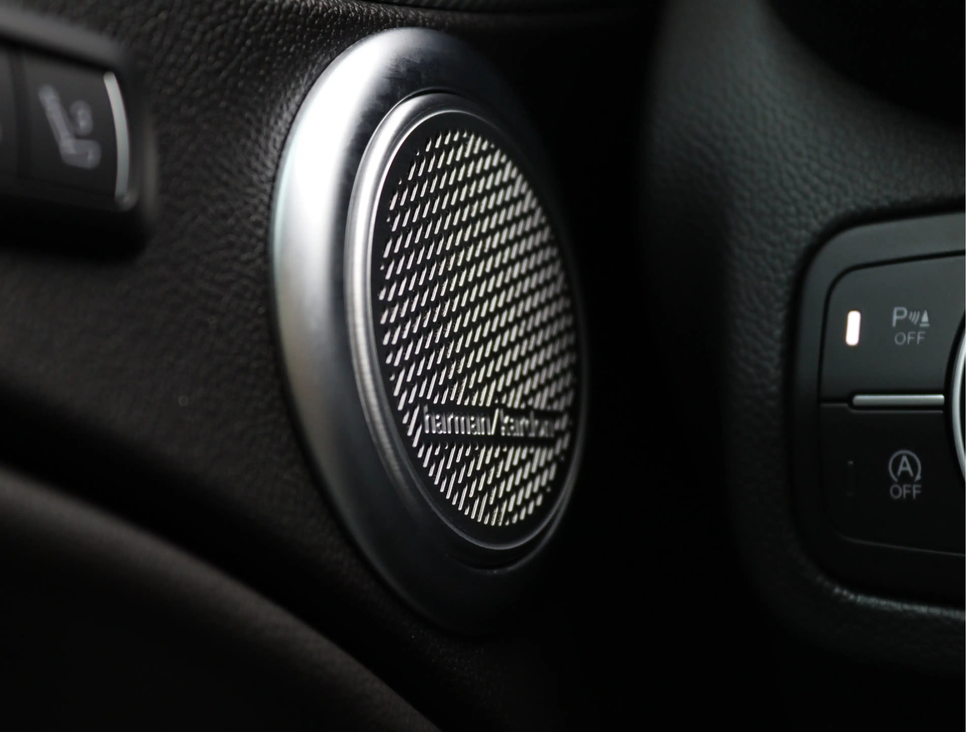 Alfa Romeo Stelvio 2.0 T AWD Veloce | Leder | H/K | ACC | 21'' — photo 39