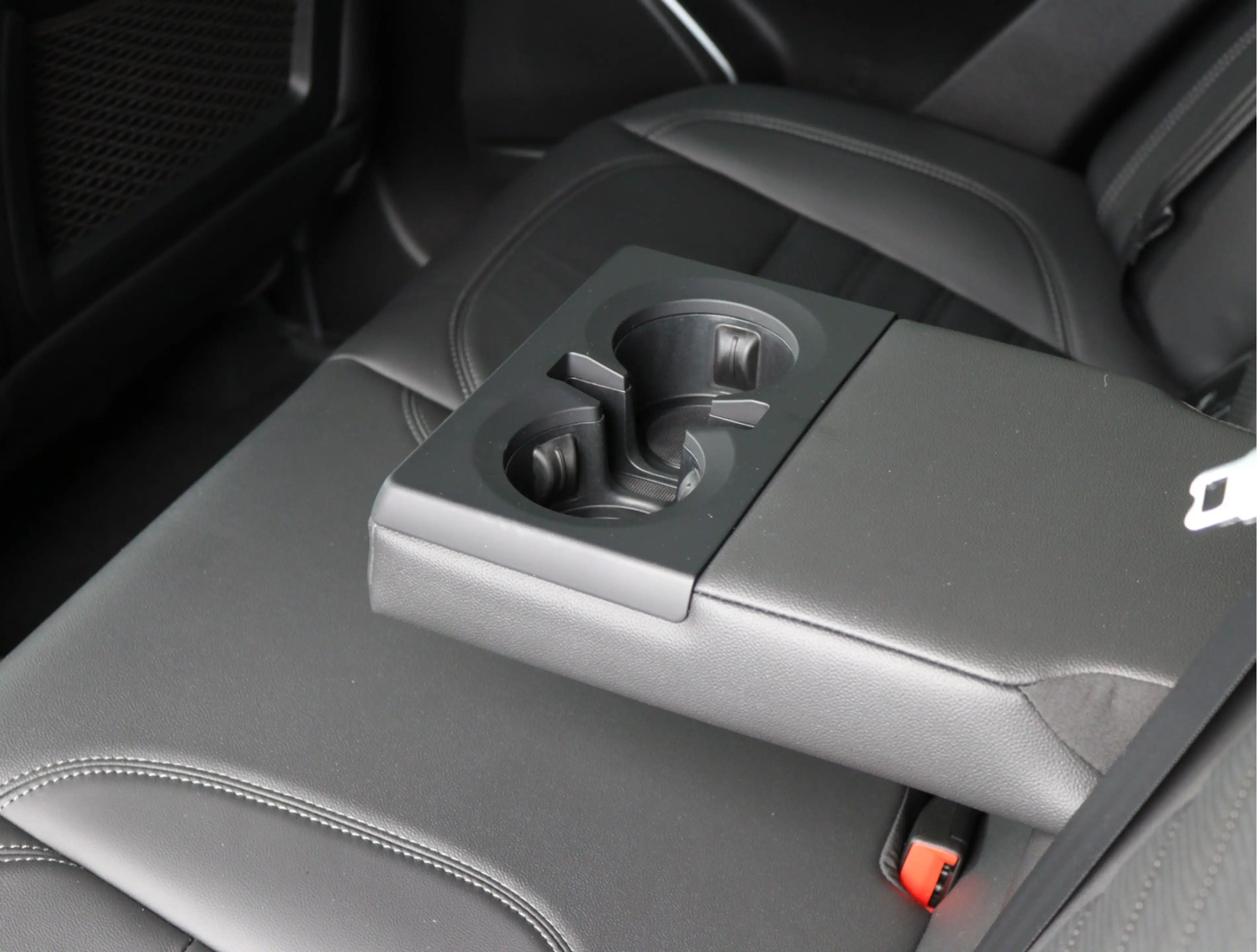 Alfa Romeo Stelvio 2.0 T AWD Veloce | Leder | H/K | ACC | 21'' — photo 32