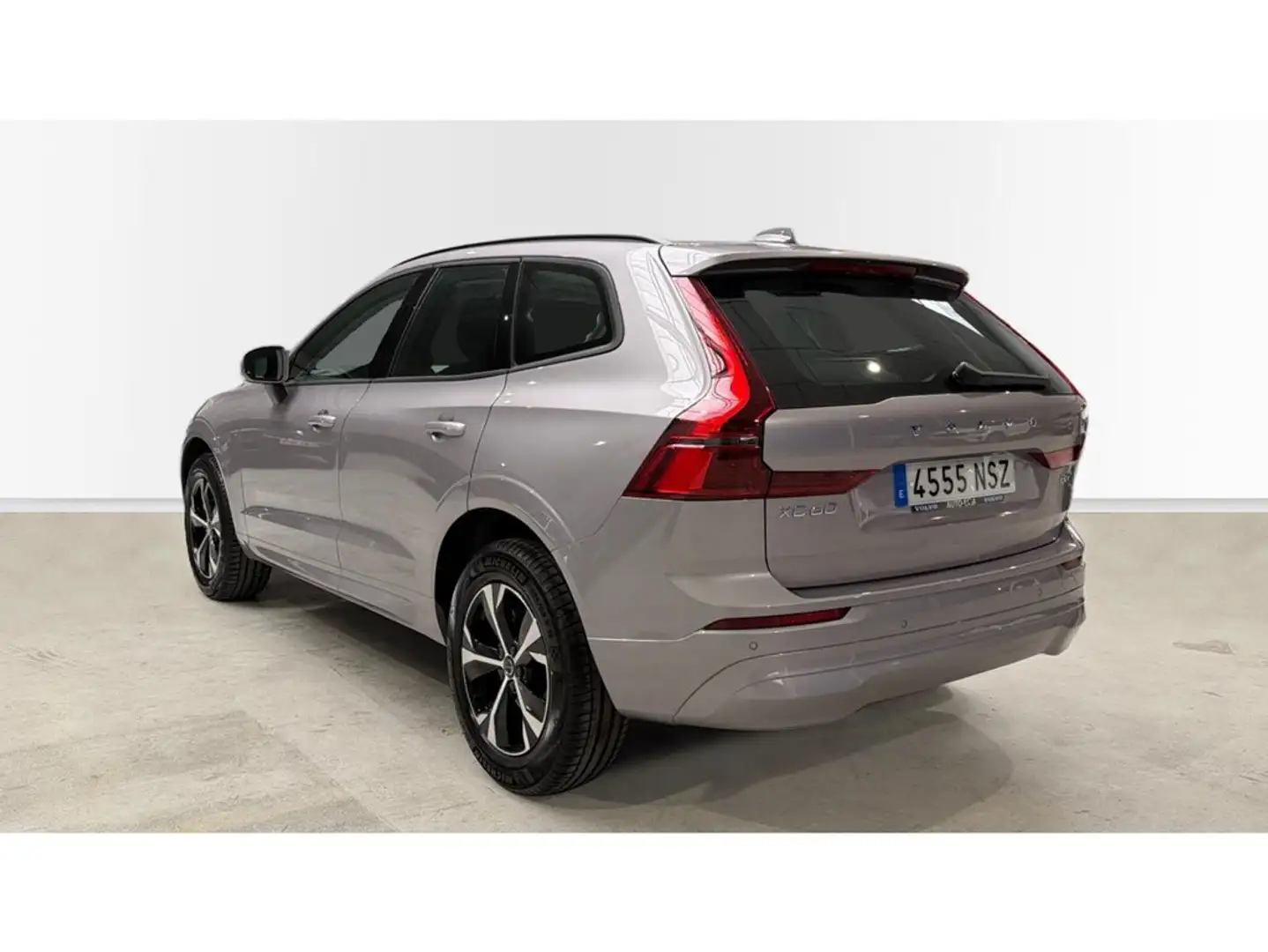 Volvo XC60 B5 Core AWD Aut. Gris - 2