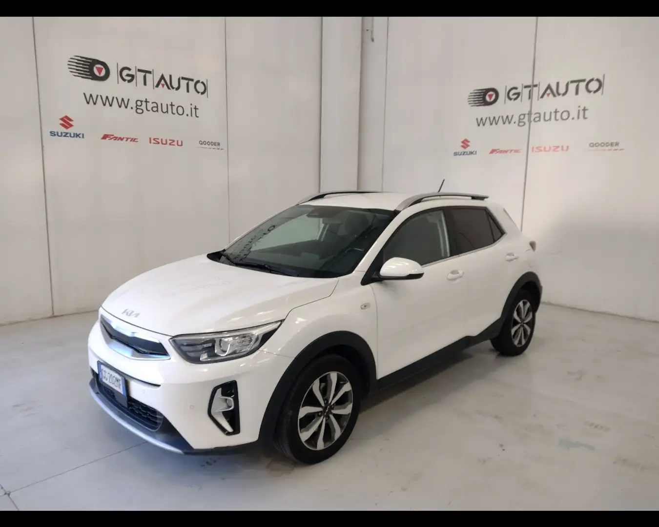Kia Stonic 1.0 T-GDi 100 CV MHEV iMT Style Weiß - 1