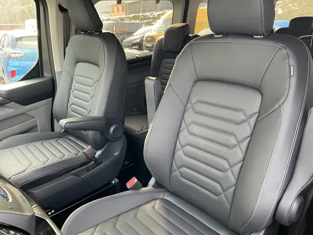 Ford Tourneo Custom AWD Titanium X L1 BARPREIS Ansicht 17
