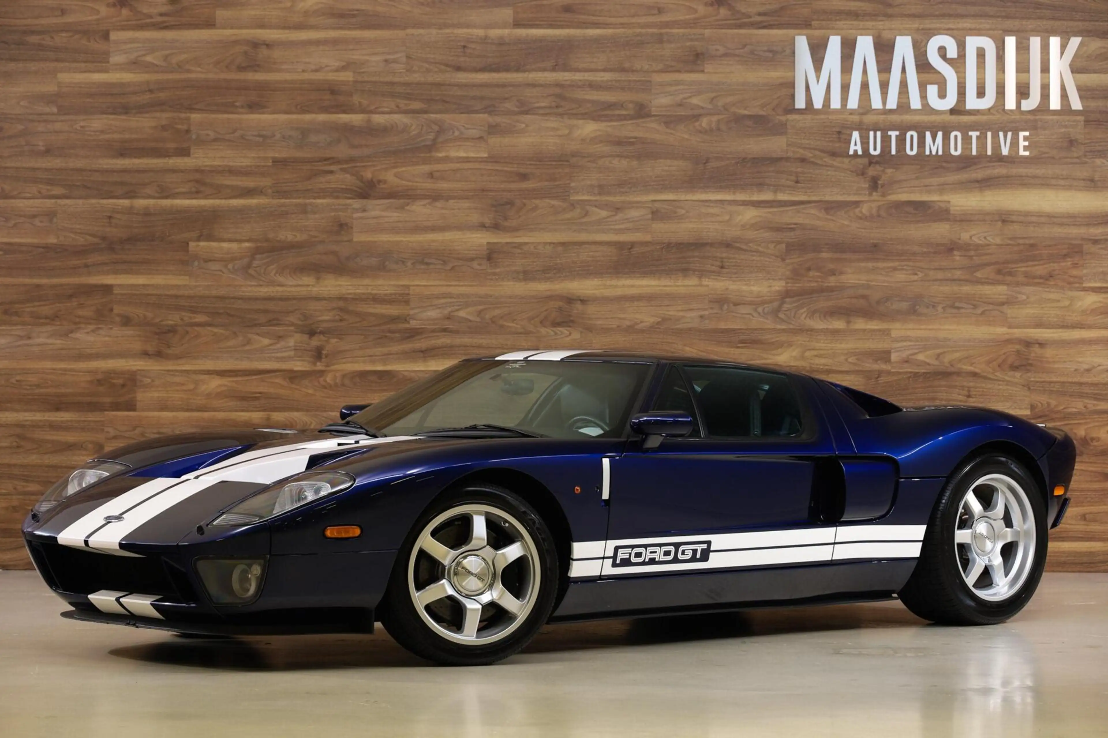Ford GT V8|1 of 101|European Spec|Manual|Carbon Racing Sea