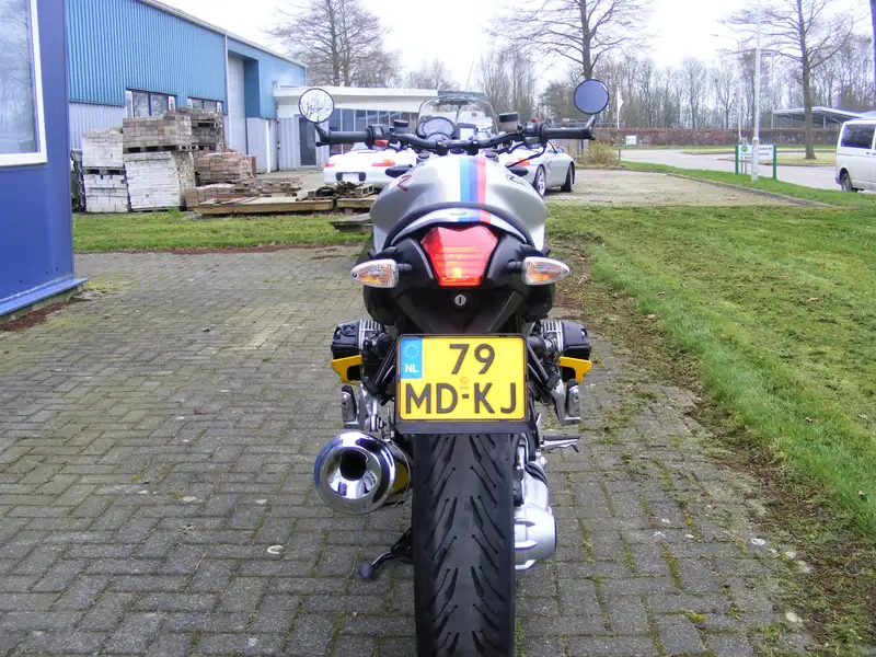BMW R 1200 R - foto 4