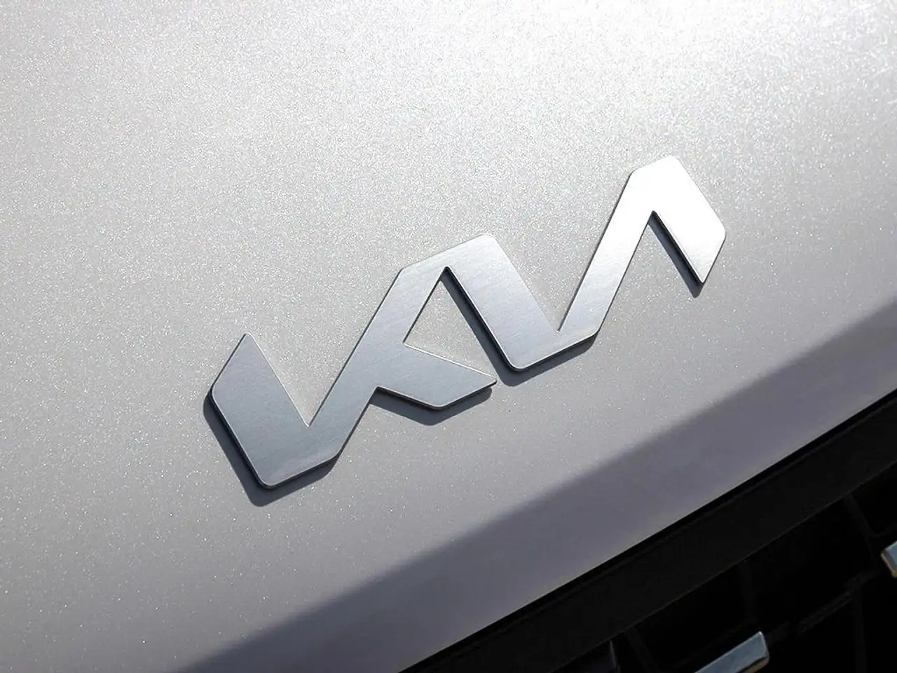 Kia Carnival снимка Kia Carnival