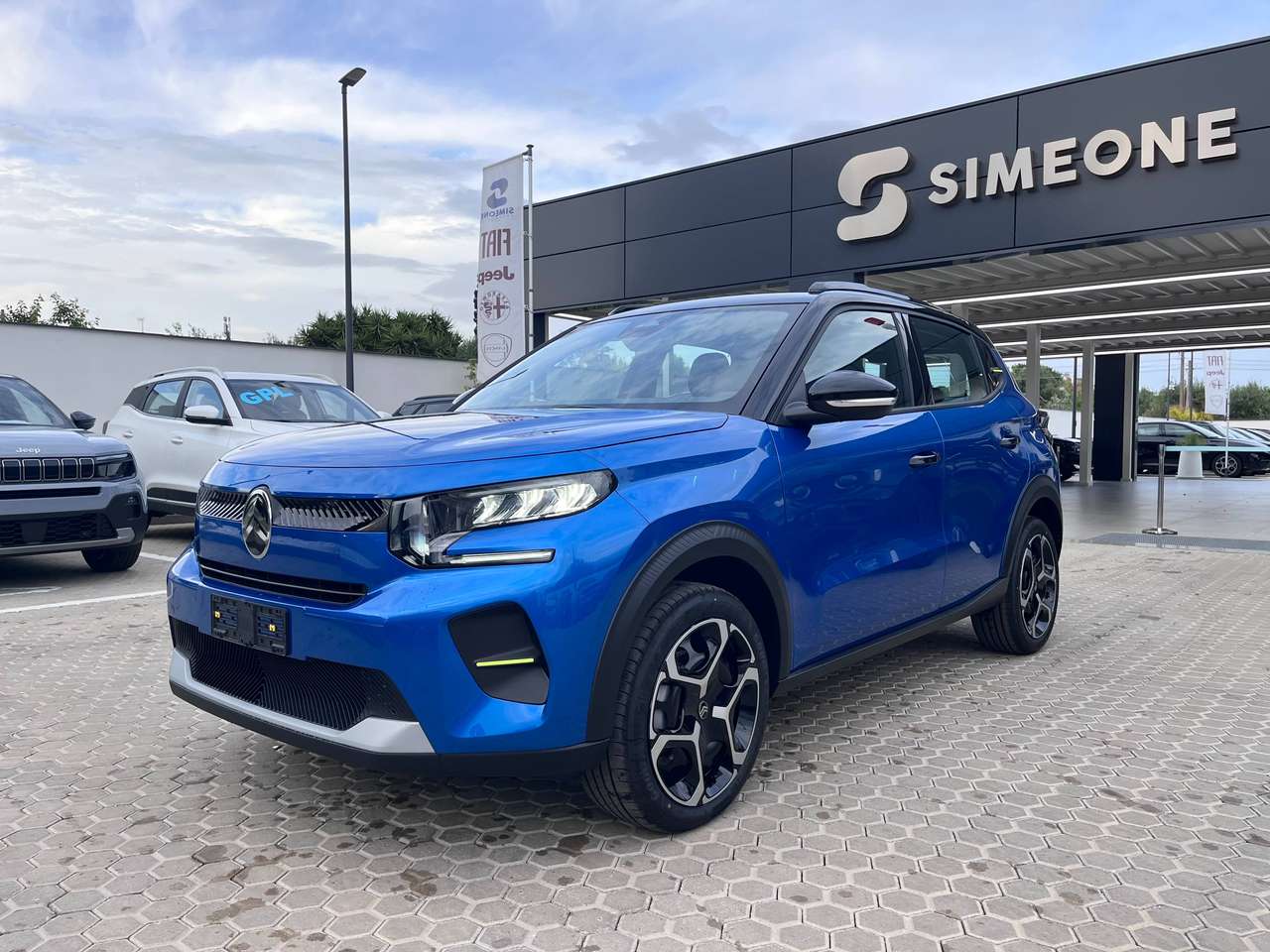 Citroen C3 C3 hybrid Plus 110cv edcs6 Automatic Km0