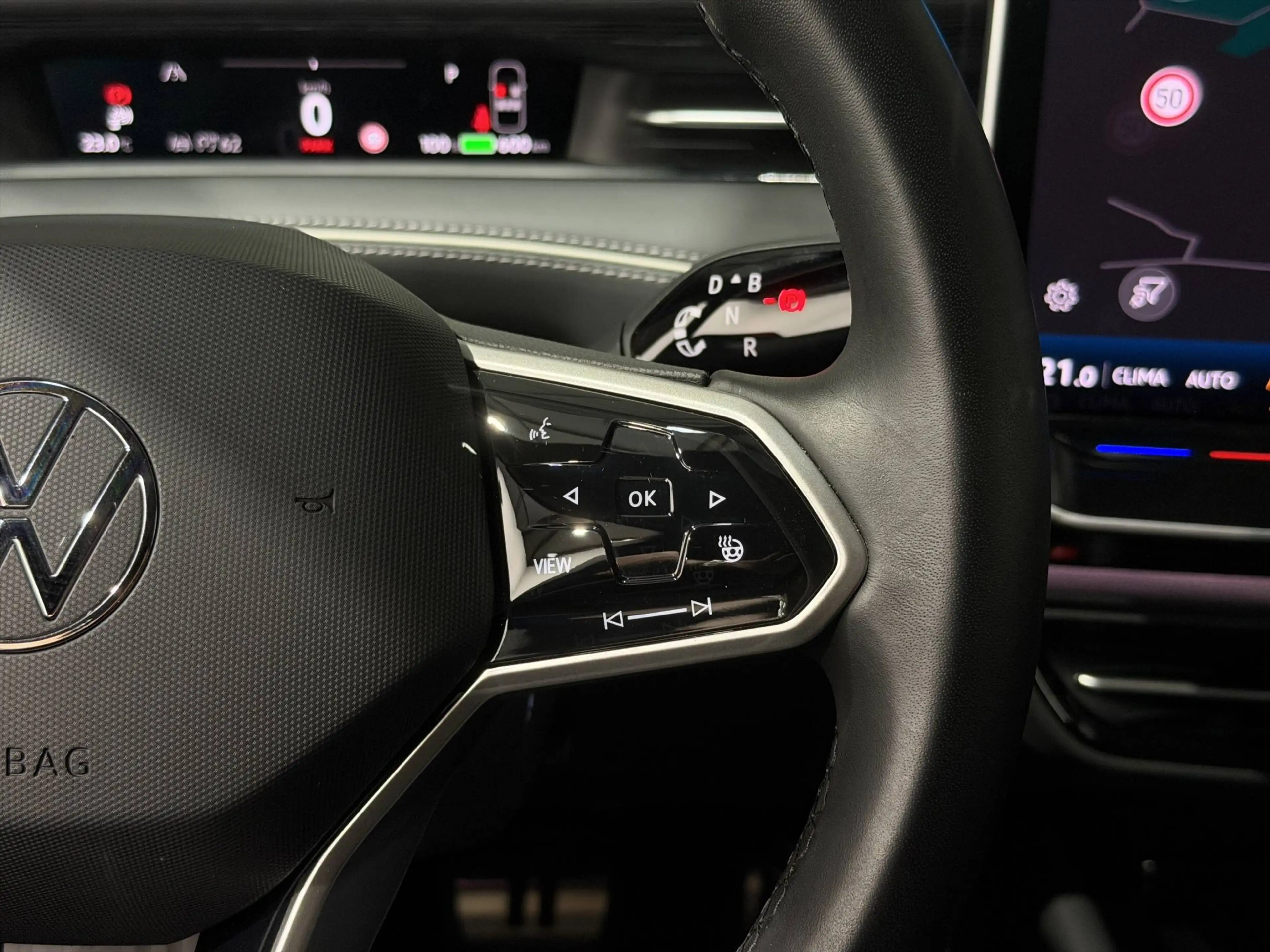 Volkswagen ID.7 TOURER PRO S ***MASSAGE & HEATED SEATS*360° CAMERA*LED MATRIX*** — photo 14
