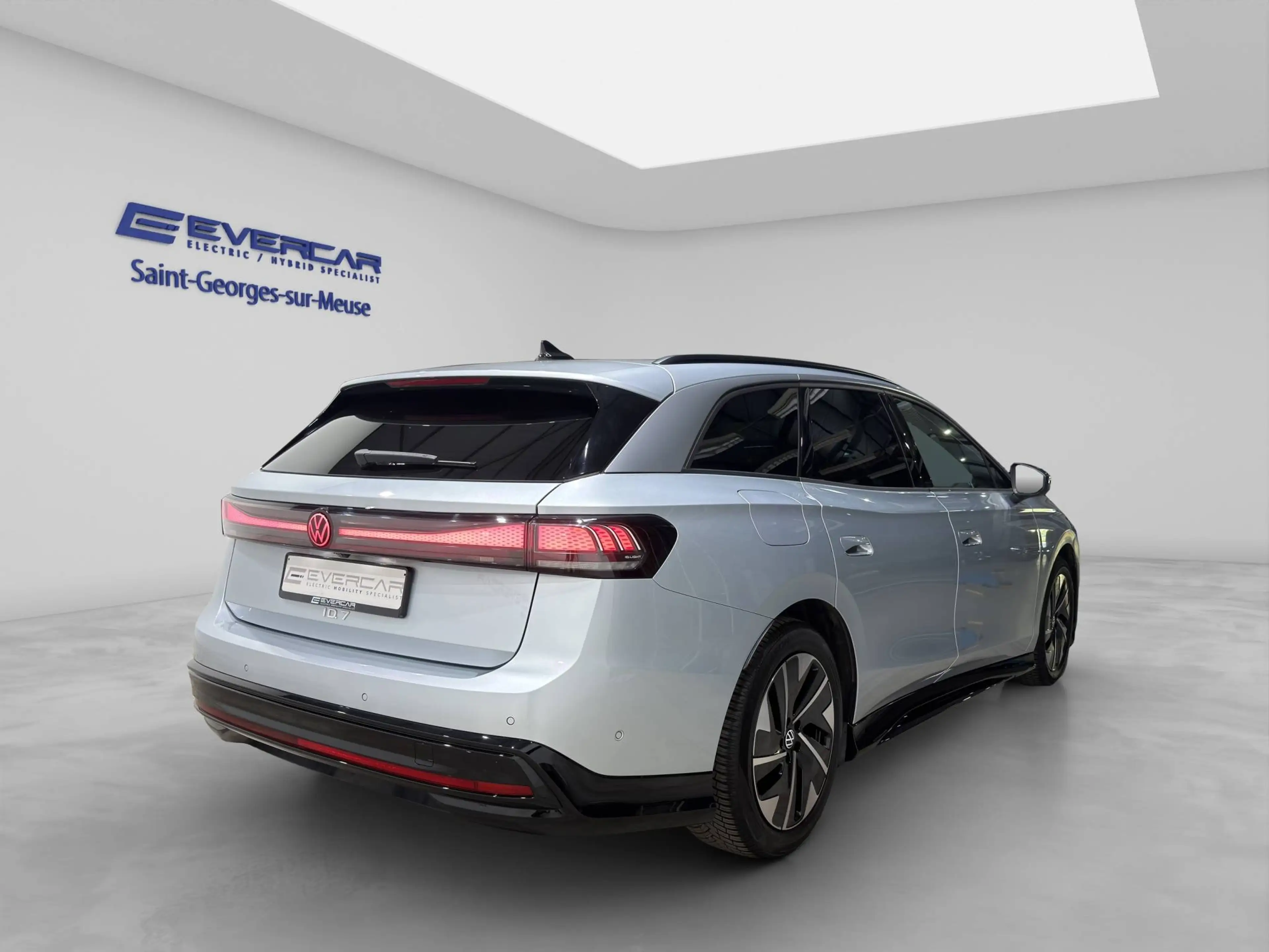 Volkswagen ID.7 TOURER PRO S ***MASSAGE & HEATED SEATS*360° CAMERA*LED MATRIX*** — photo 4