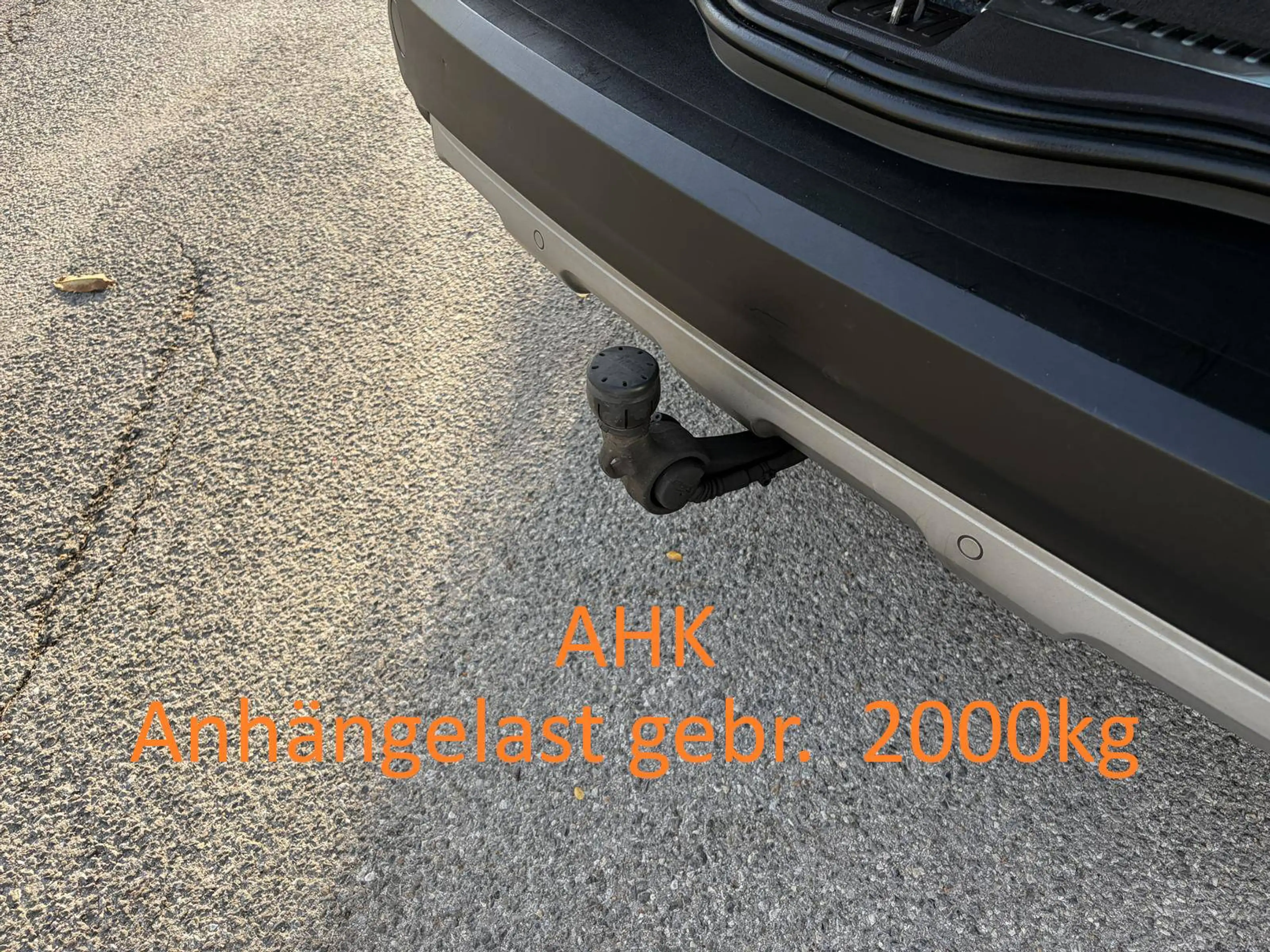 Renault Espace 1,6 dCi Initiale Paris AHK LED ACC Panorama Kamera *viele Extras* — photo 7