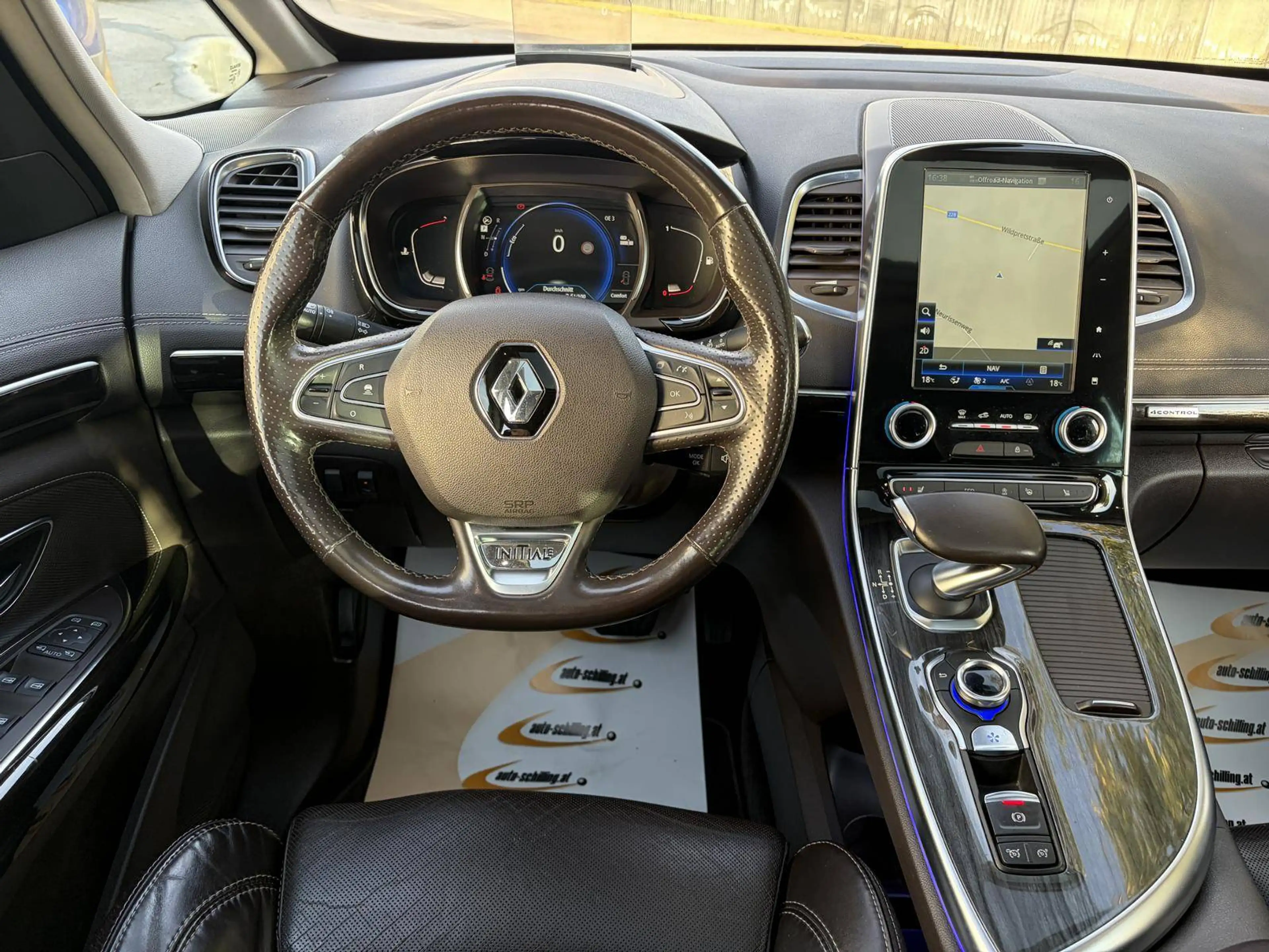 Renault Espace 1,6 dCi Initiale Paris AHK LED ACC Panorama Kamera *viele Extras* — photo 8