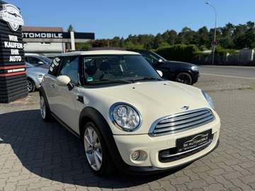 AUTOMATIK-XENON-GLASDACH-NAVI-KEYLES-SZ