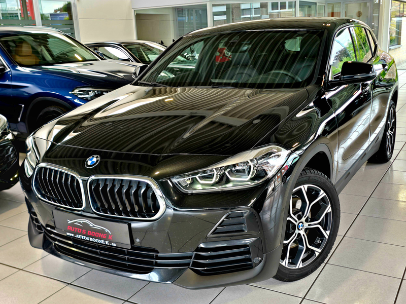 BMW X2 X2 1.5iA / Panoramisch dak / Led lichts / Leder — photo 2