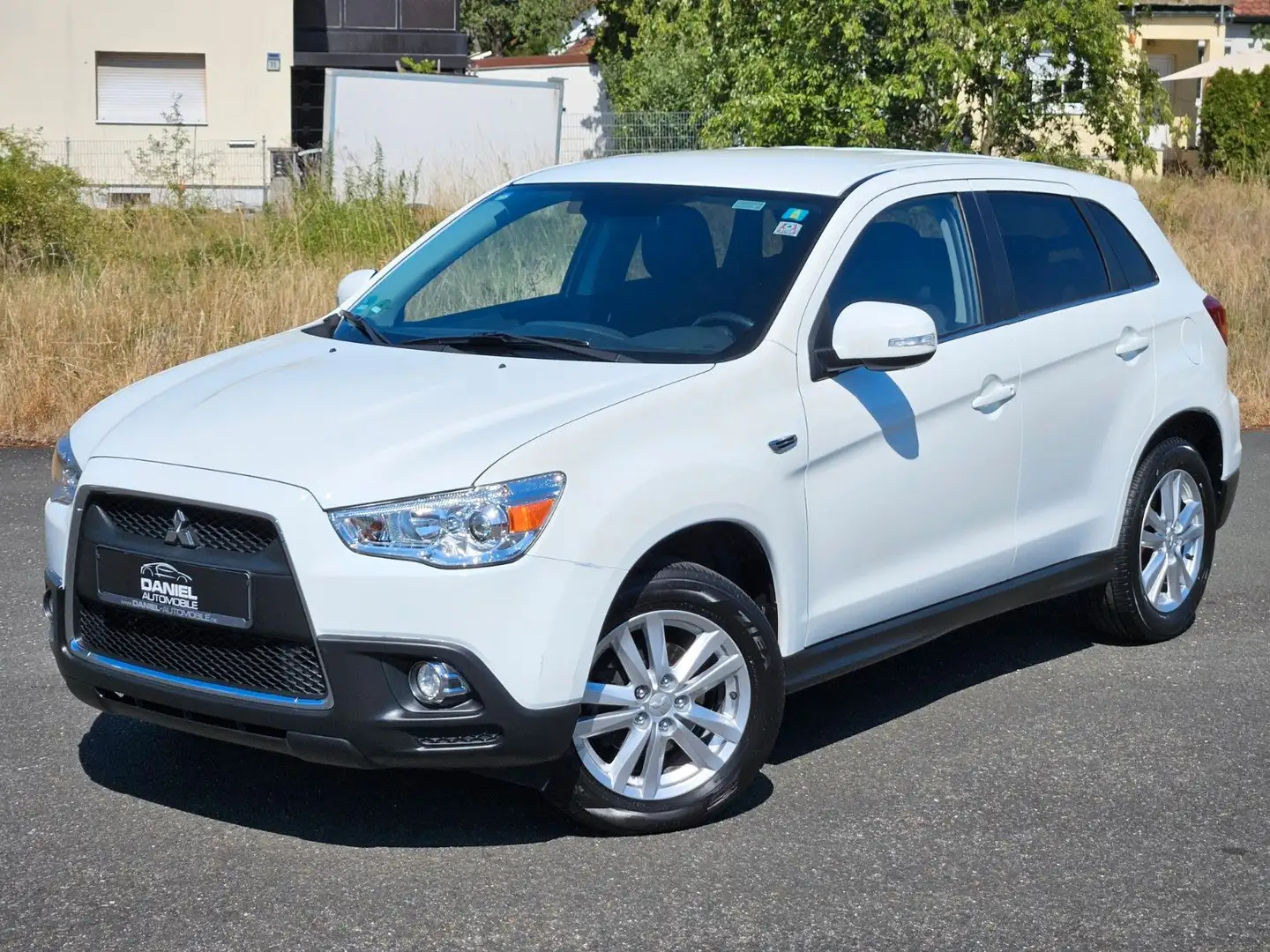 Mitsubishi ASX 1.6 Intro Edition 2WD KLIMA+ ALU+ SH GEPFL. Weiß - 2