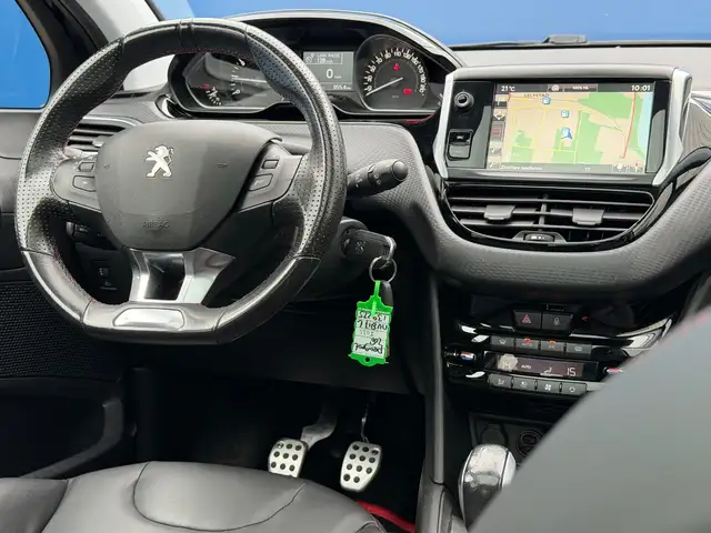 Peugeot 208 view 14