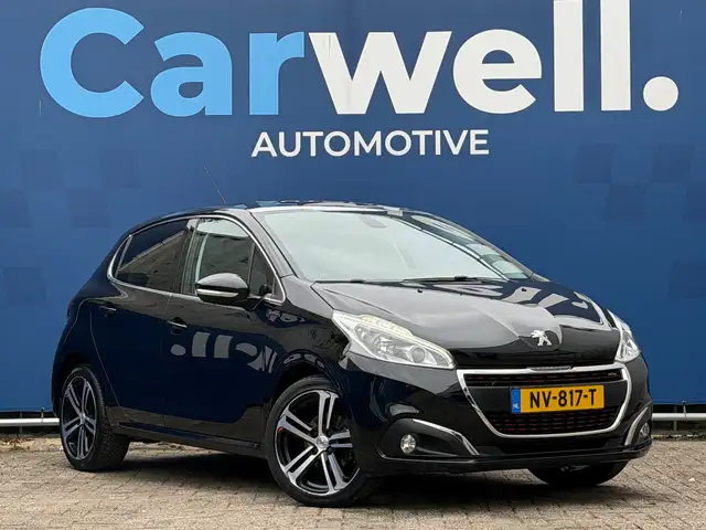 Peugeot 208 view 3