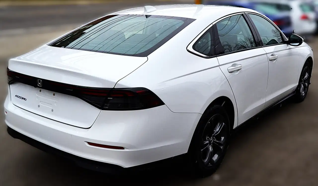 Honda Accord снимка Honda Accord