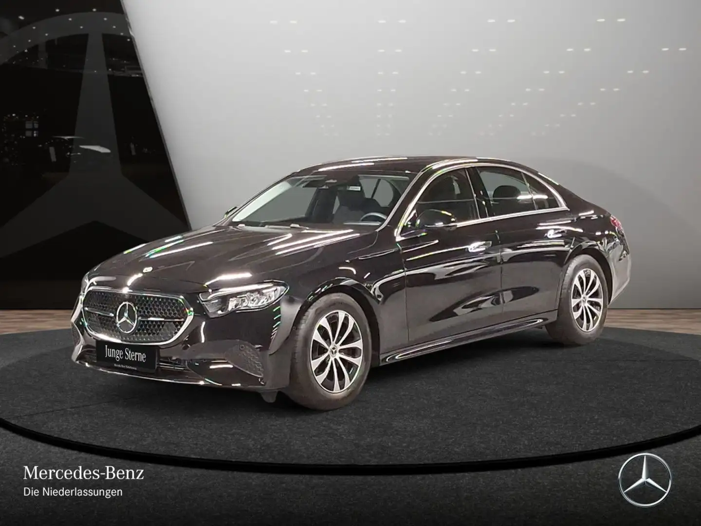Mercedes-Benz E 200 Avantgarde 360° Distr. LED Spurhalt-Ass PTS Negru - 2