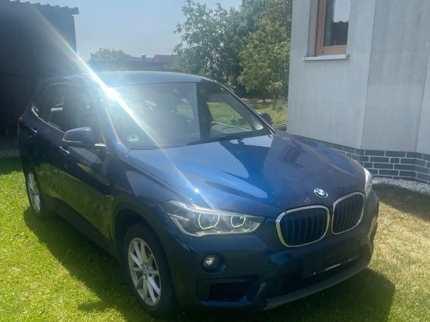 BMW X1 X1 sDrive18d Aut. Advantage plava - 2