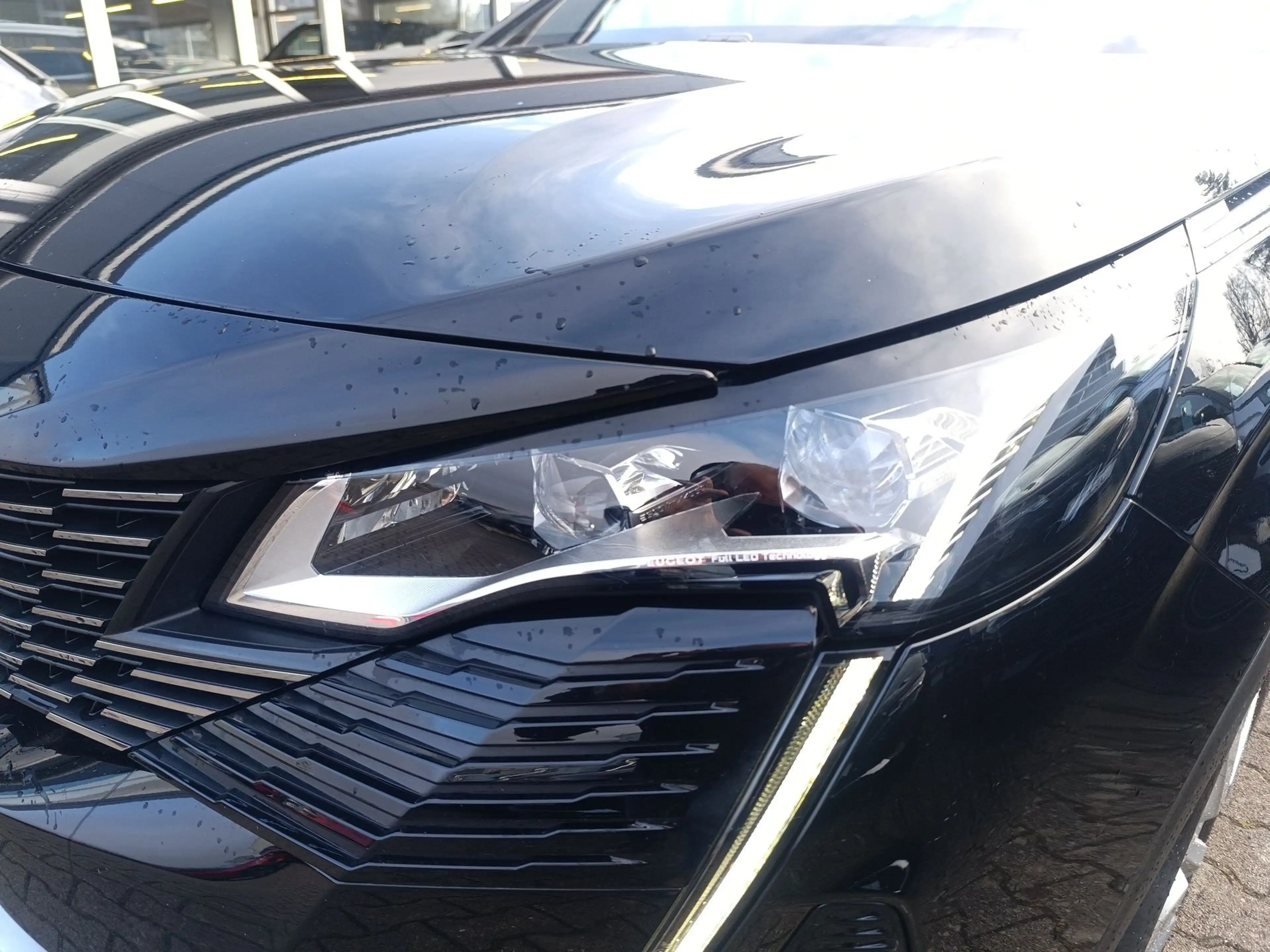 Peugeot 3008 1.5 BlueHDi 130 GT ACC KeyLess LED Navi PDC — photo 3