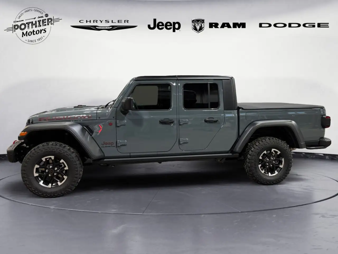 Jeep Gladiator снимка Jeep Gladiator