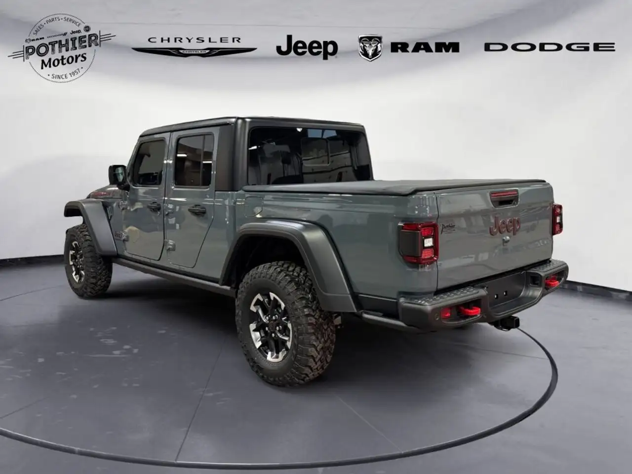Jeep Gladiator снимка Jeep Gladiator