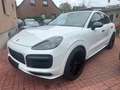 Porsche Cayenne Coupe GTS CLUBLEDER+STAND+APPROVED 12/25 Weiß - thumbnail 1