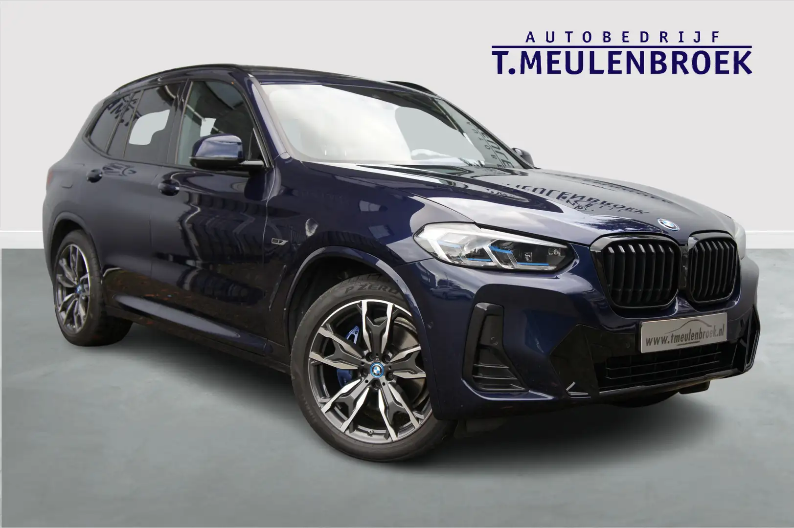 BMW X3 xDrive30e M sportpakket, Panoramadak Blauw - 1