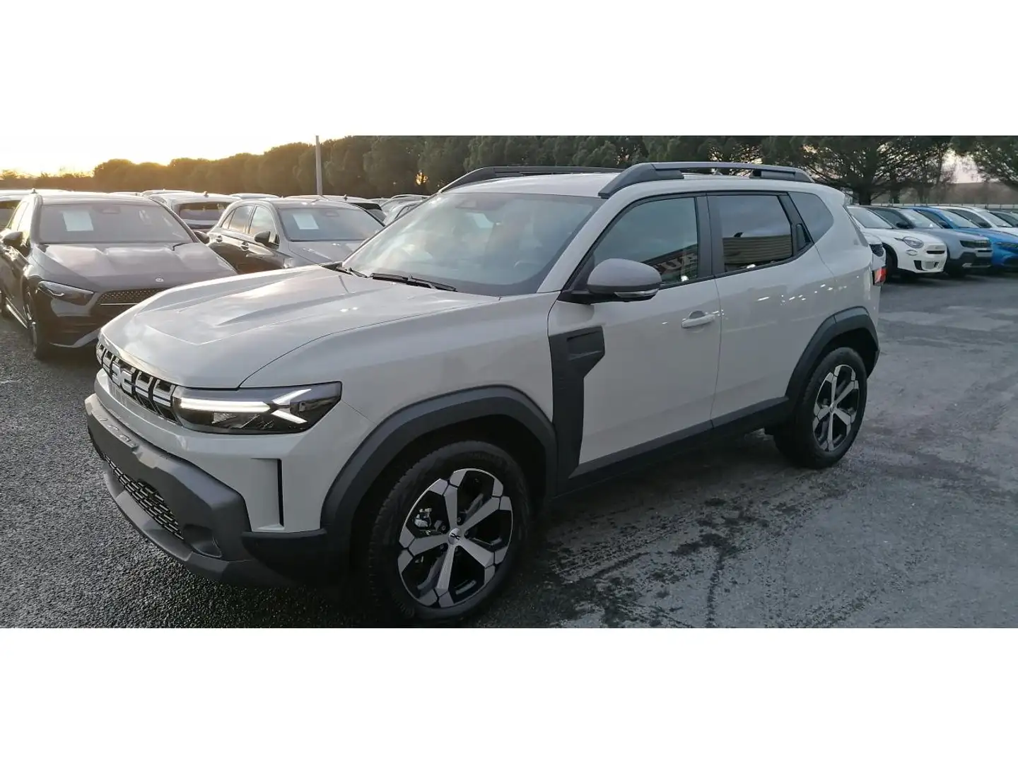 Dacia Duster 1.8 Hybrid 155 Journey Beige - 2