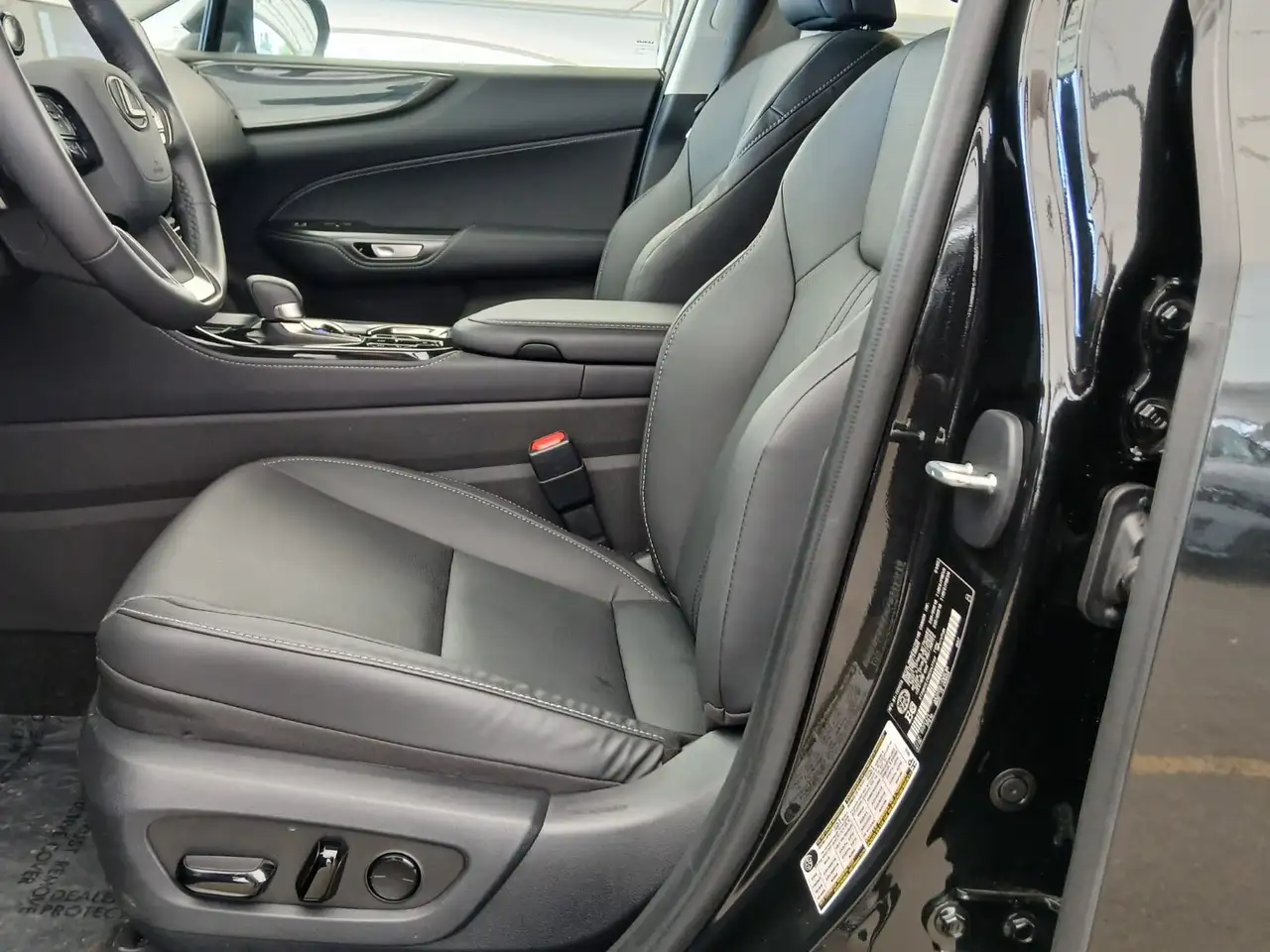 Lexus NX fotografie Lexus NX