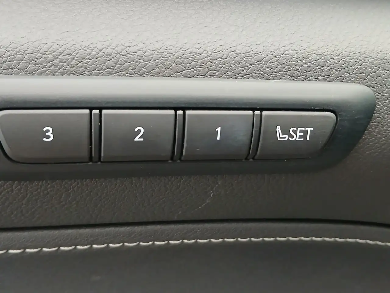 Lexus NX fotografie Lexus NX