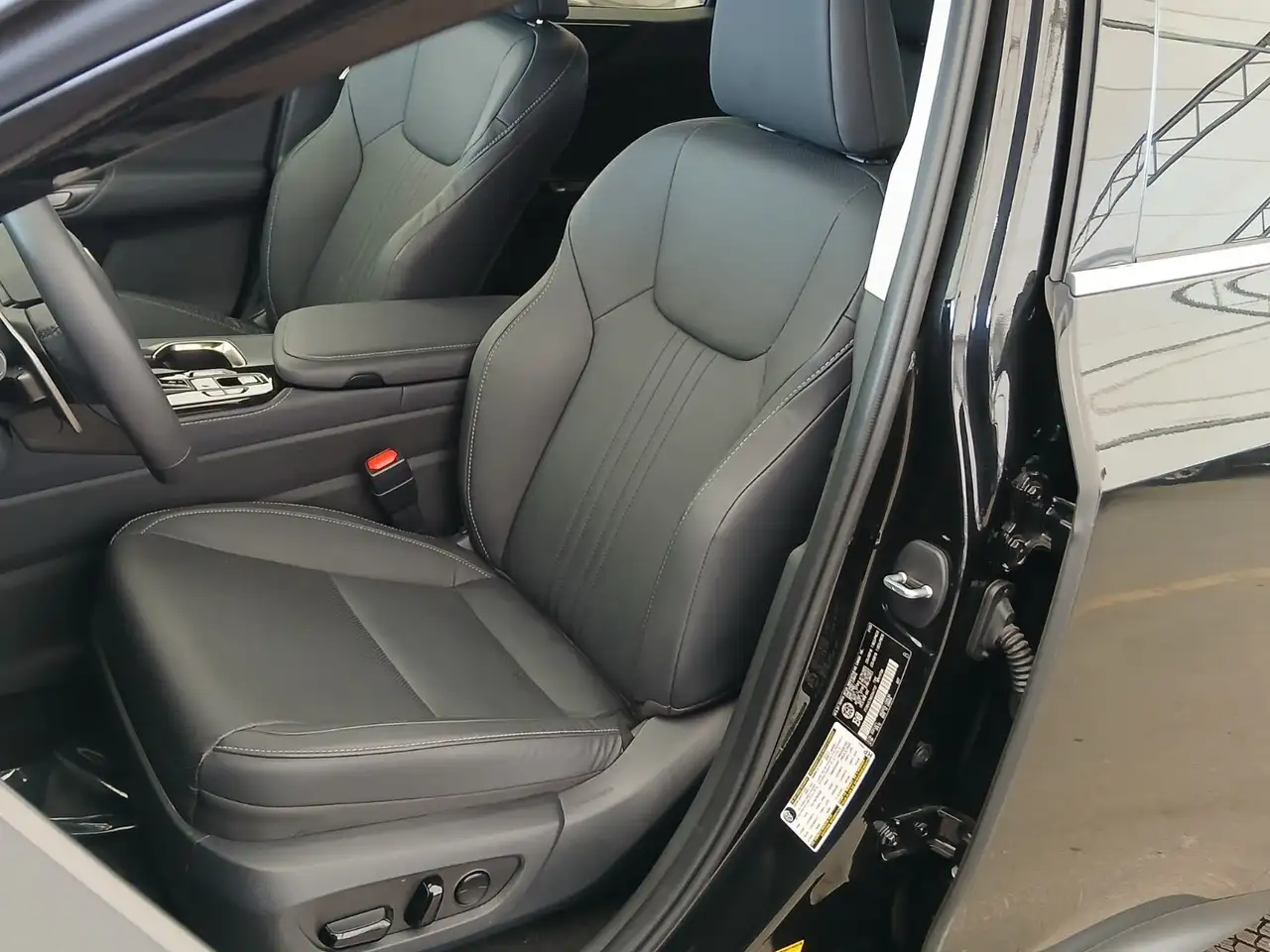 Lexus NX fotografie Lexus NX