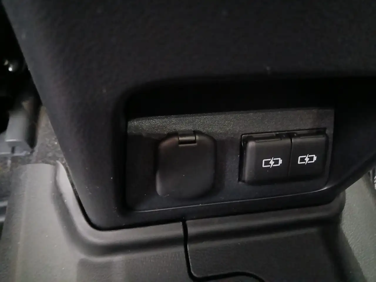 Lexus NX снимка Lexus NX