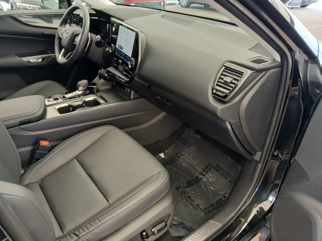Lexus NX fotografie Lexus NX