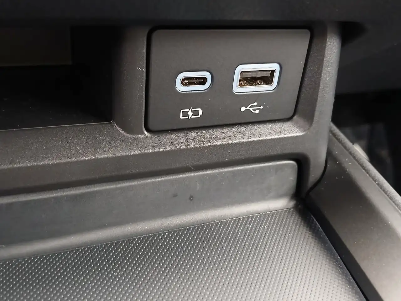 Lexus NX fotografie Lexus NX