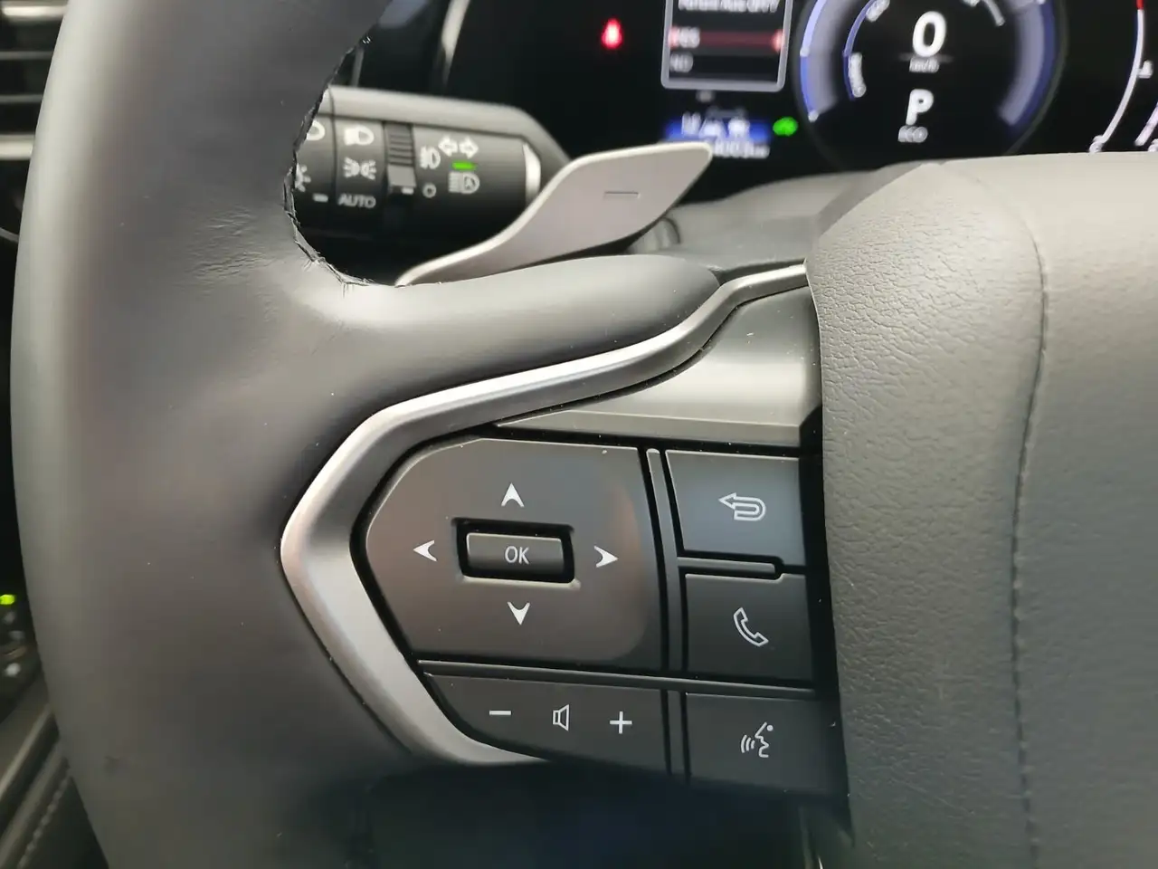 Lexus NX снимка Lexus NX