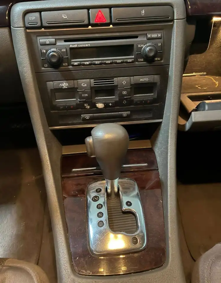 Audi A4 1.8 auto FL, foto 6