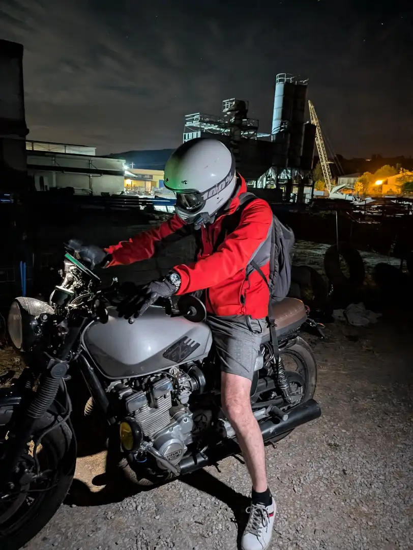 Suzuki GSX 400 Szürke - 1