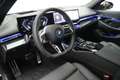 BMW i5 eDrive40 M Sport 84 kWh / Panoramadak / Parking As Zwart - thumbnail 9