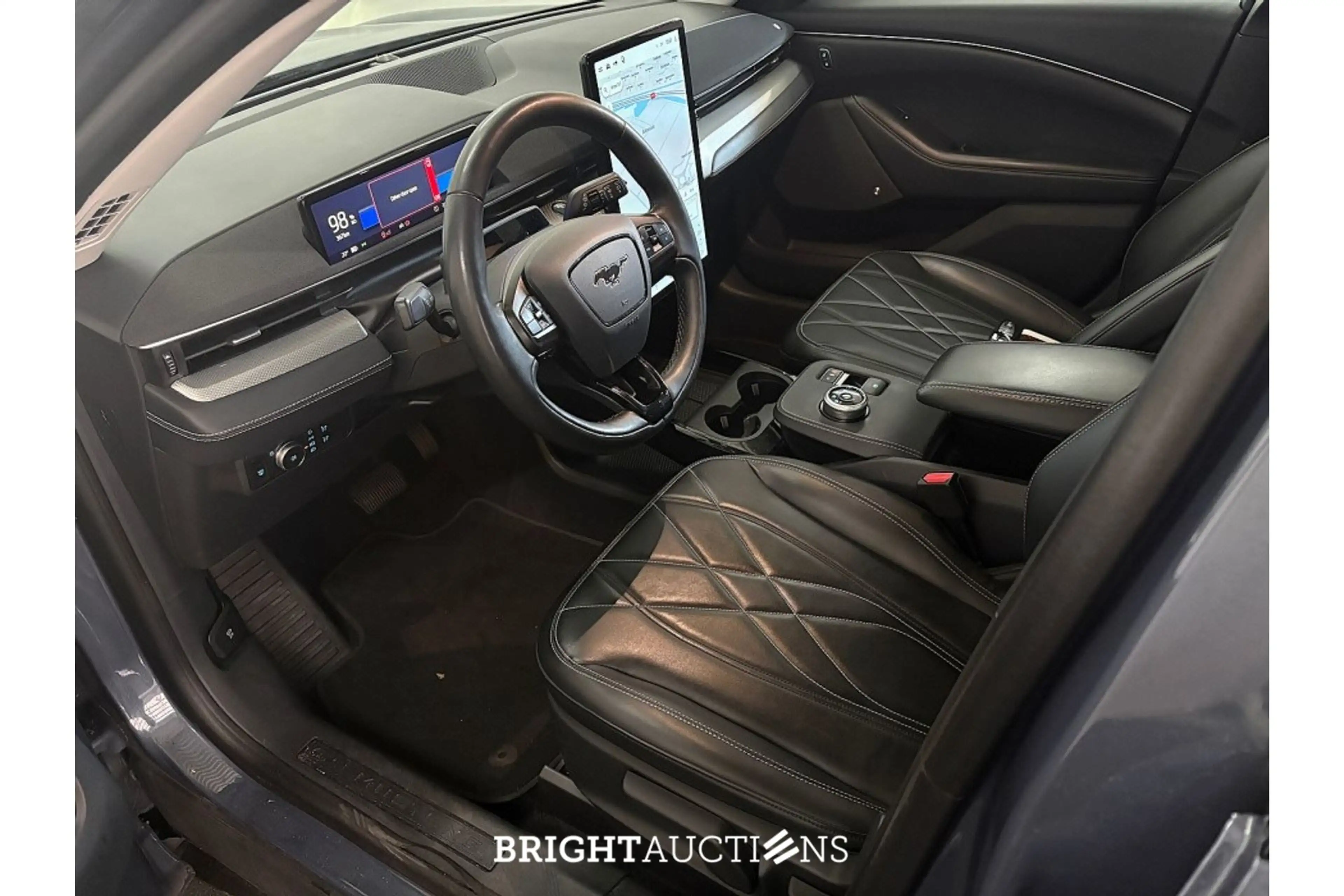 Ford Mustang RWD 75 kWh — photo 9