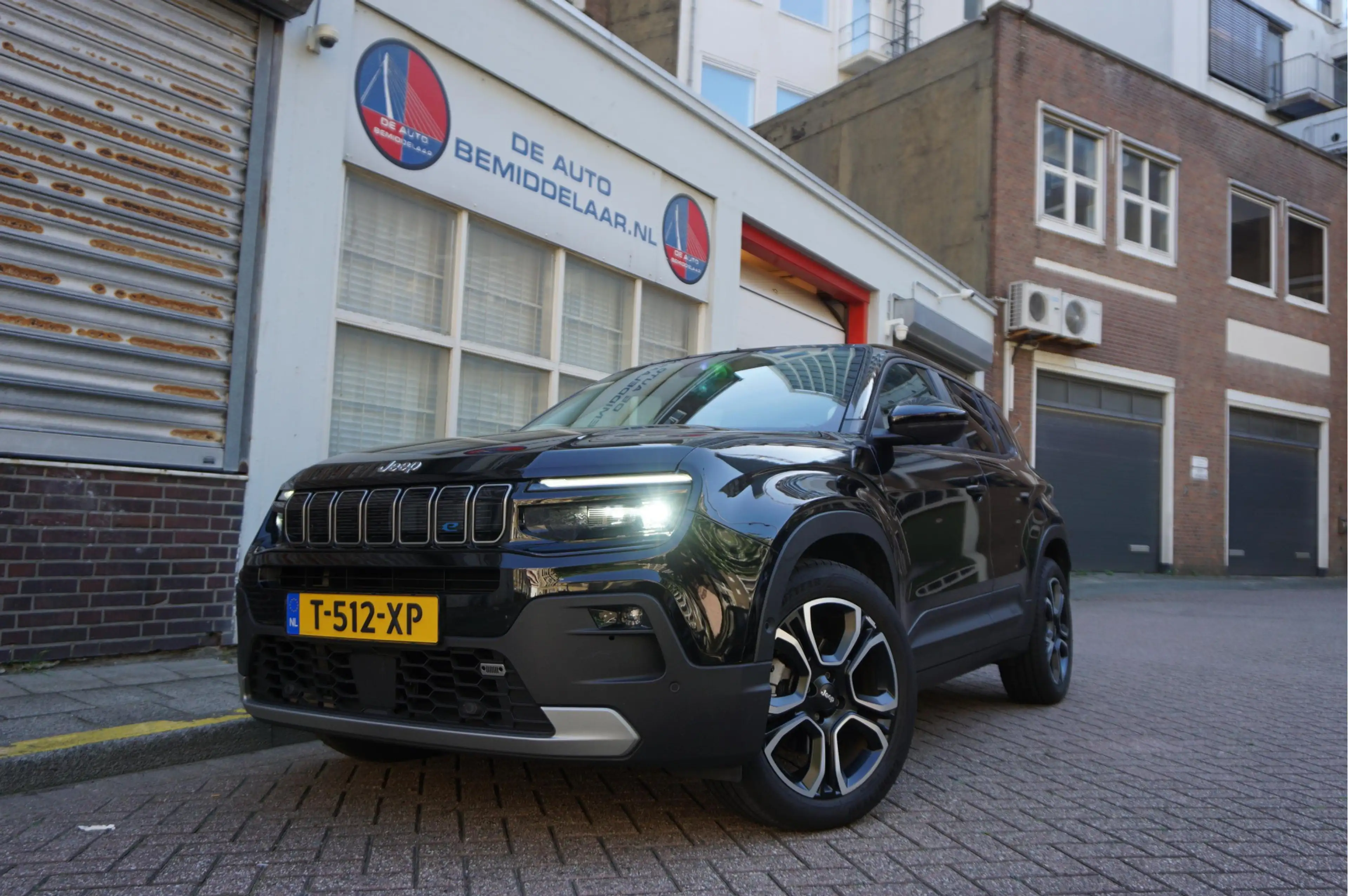 Jeep Avenger Black Edition 54 kWh | Sfeer | Apple | 360 | SOH 9 — photo 22