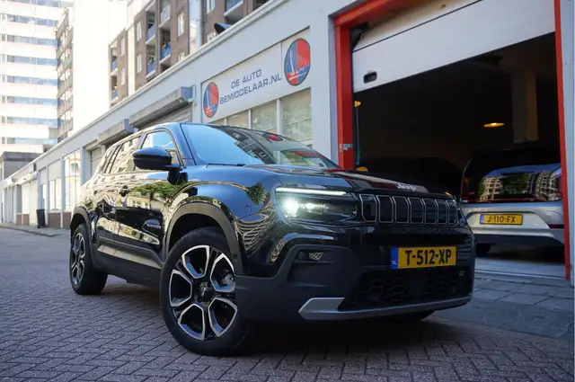 Jeep Avenger Black Edition 54 kWh | Sfeer | Apple | 360 | Adapt
