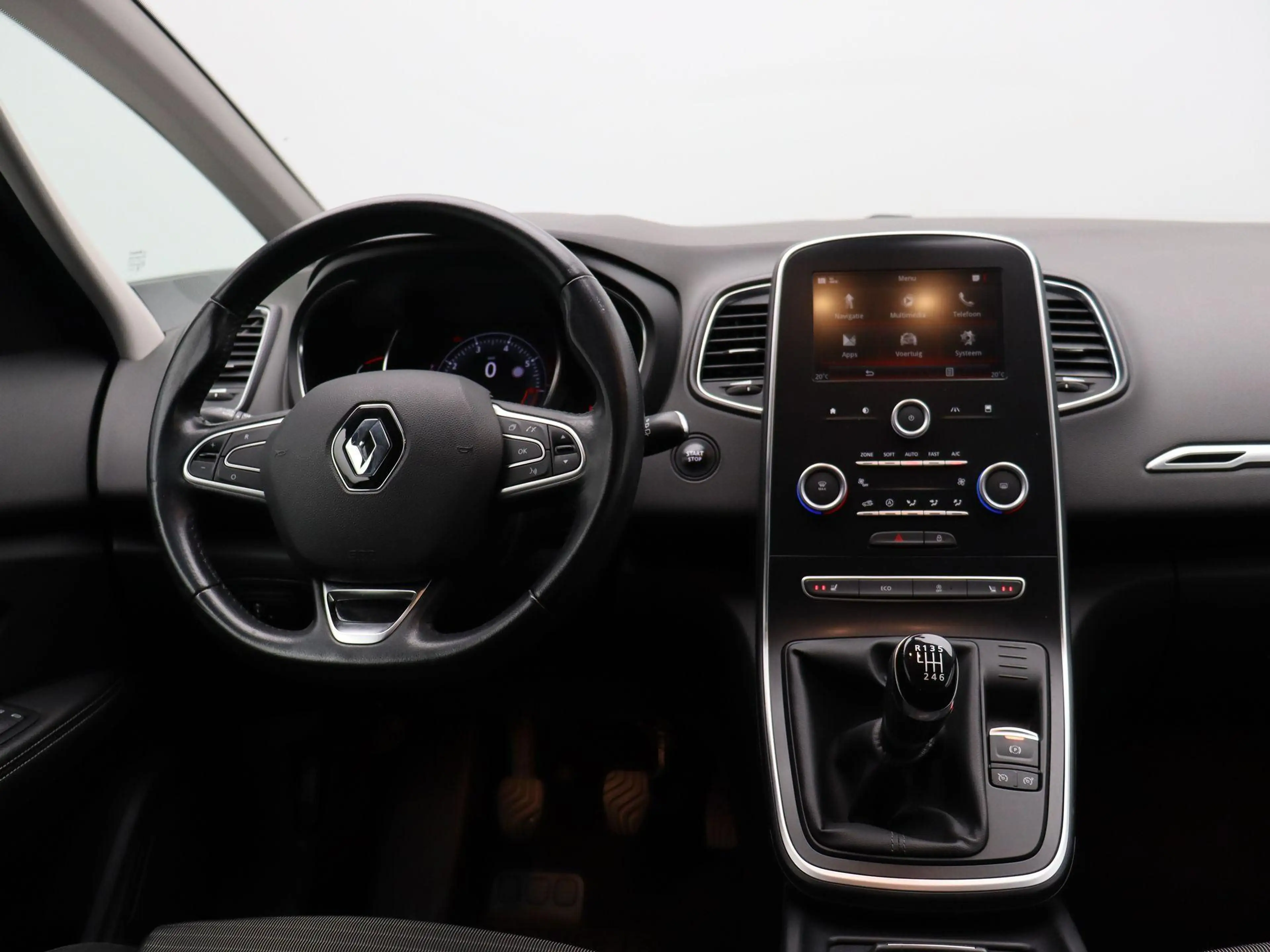 Renault Scenic TCe 130pk Zen | Cruise control | Navigatie | licht — photo 5