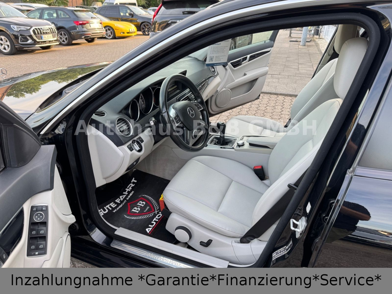 Mercedes-Benz C 220 CDI*1.Hand*Leder*Navi*SHZ*AHK*TOP-Zustand! — photo 12