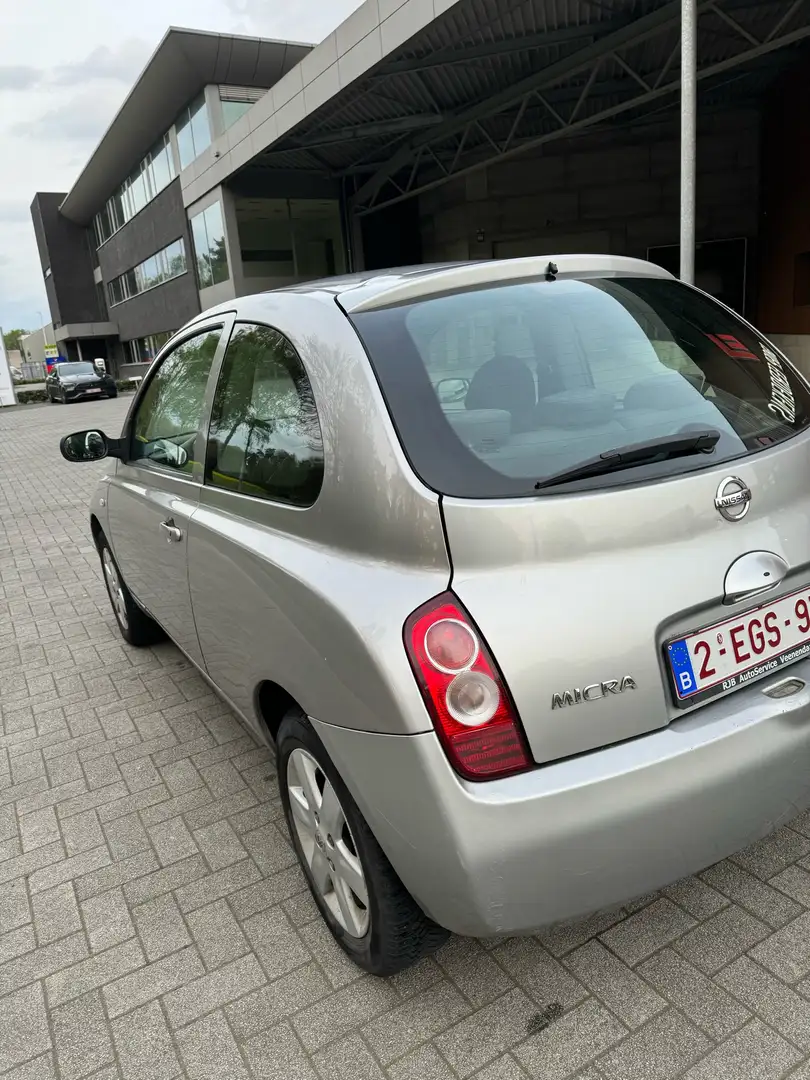 Nissan Micra 1.2 Plus Plateado - 2