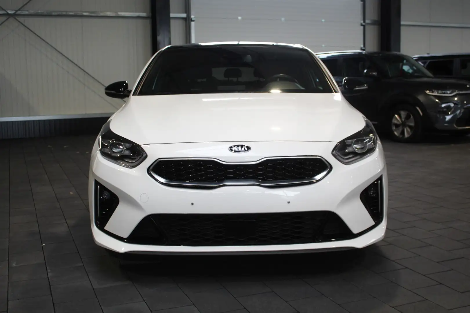 Kia ProCeed / pro_cee'd ProCeed 1.4 T-GDI GT-Line Automatik Blanc - 2