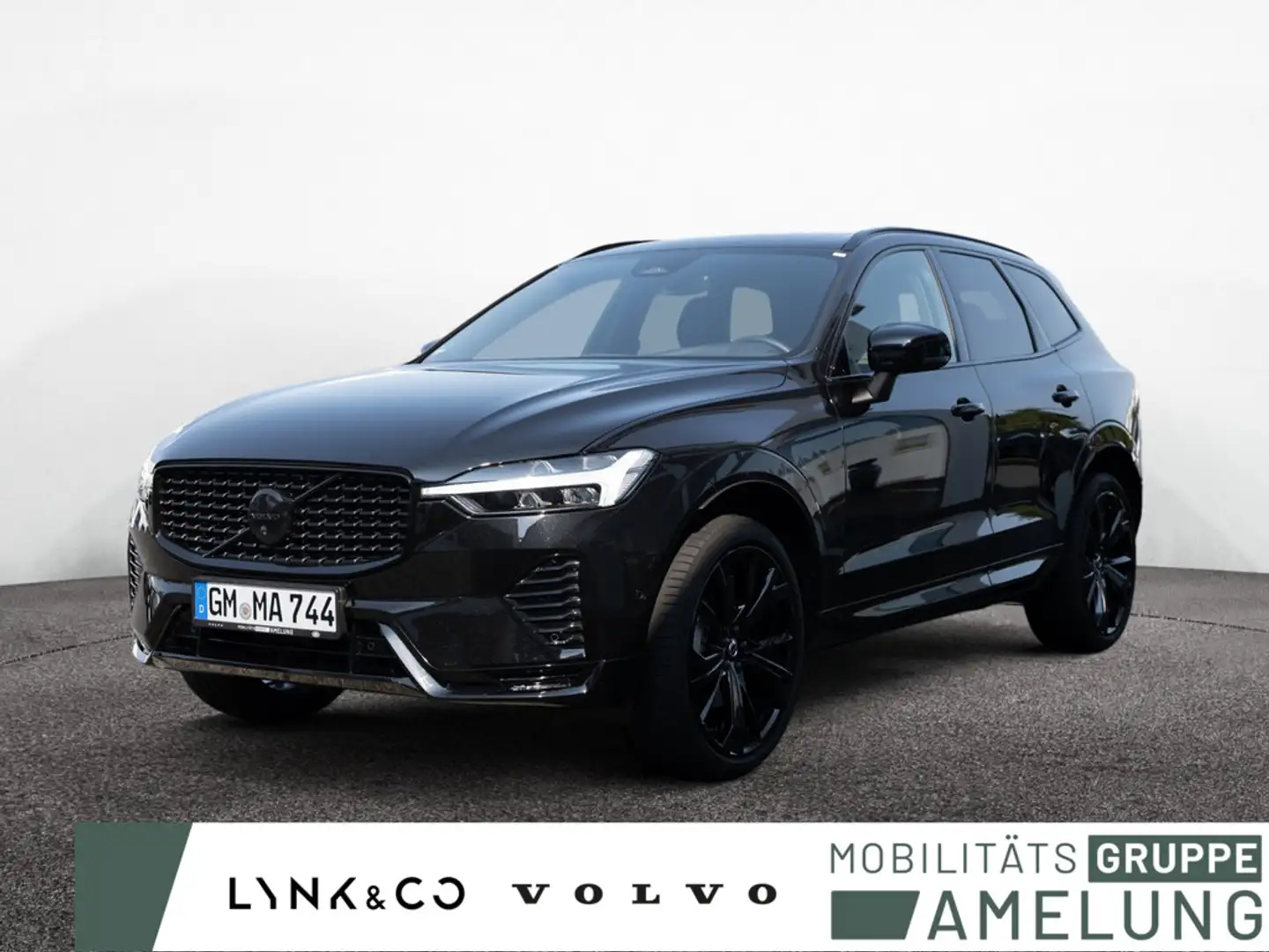 Volvo XC60 B5 AWD Plus Black Edition ACC LED 360° Schwarz - 1