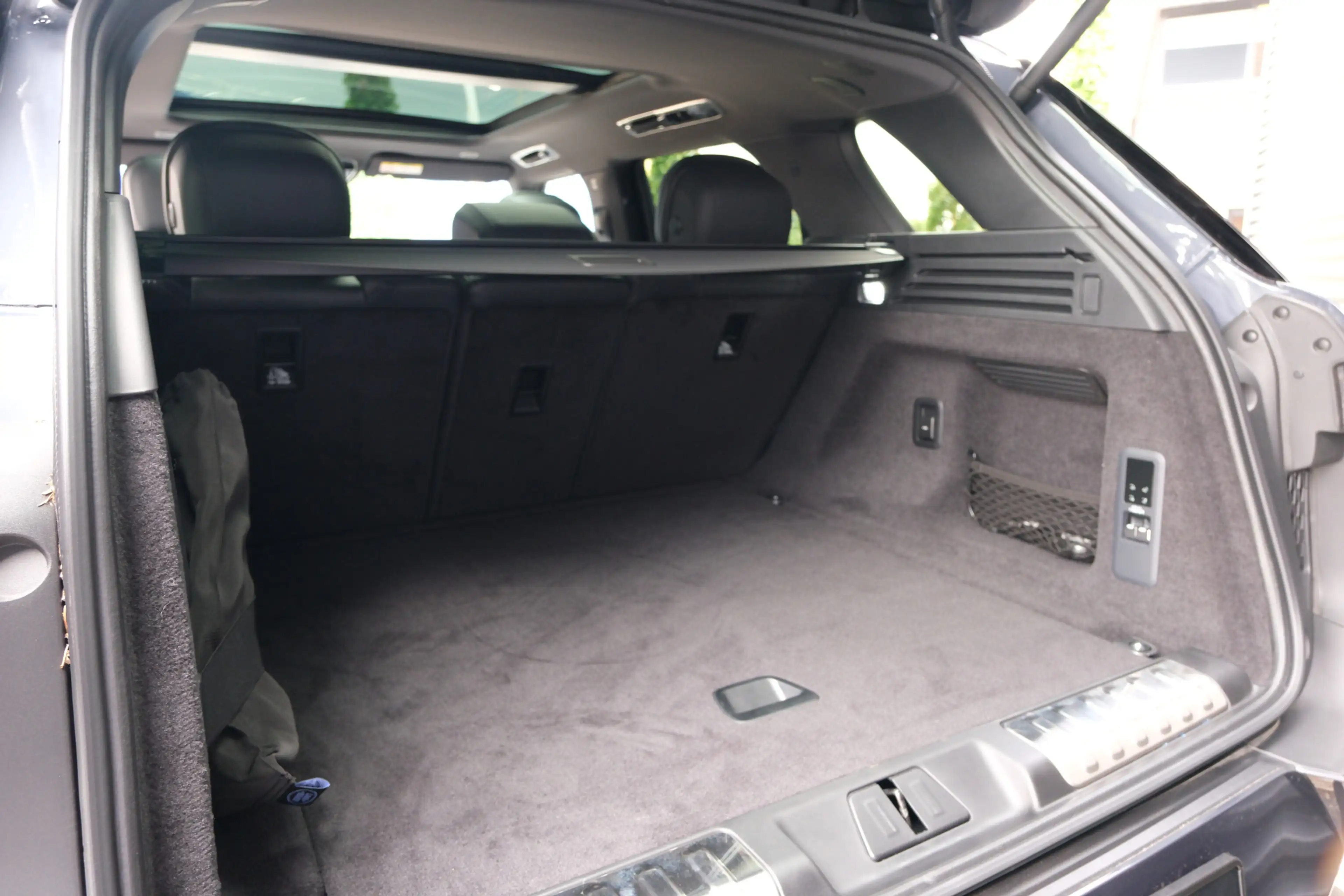 Land Rover Range Rover Sport P460e Dynamic SE | Koelkast | Varsine Blue | NP € — photo 6
