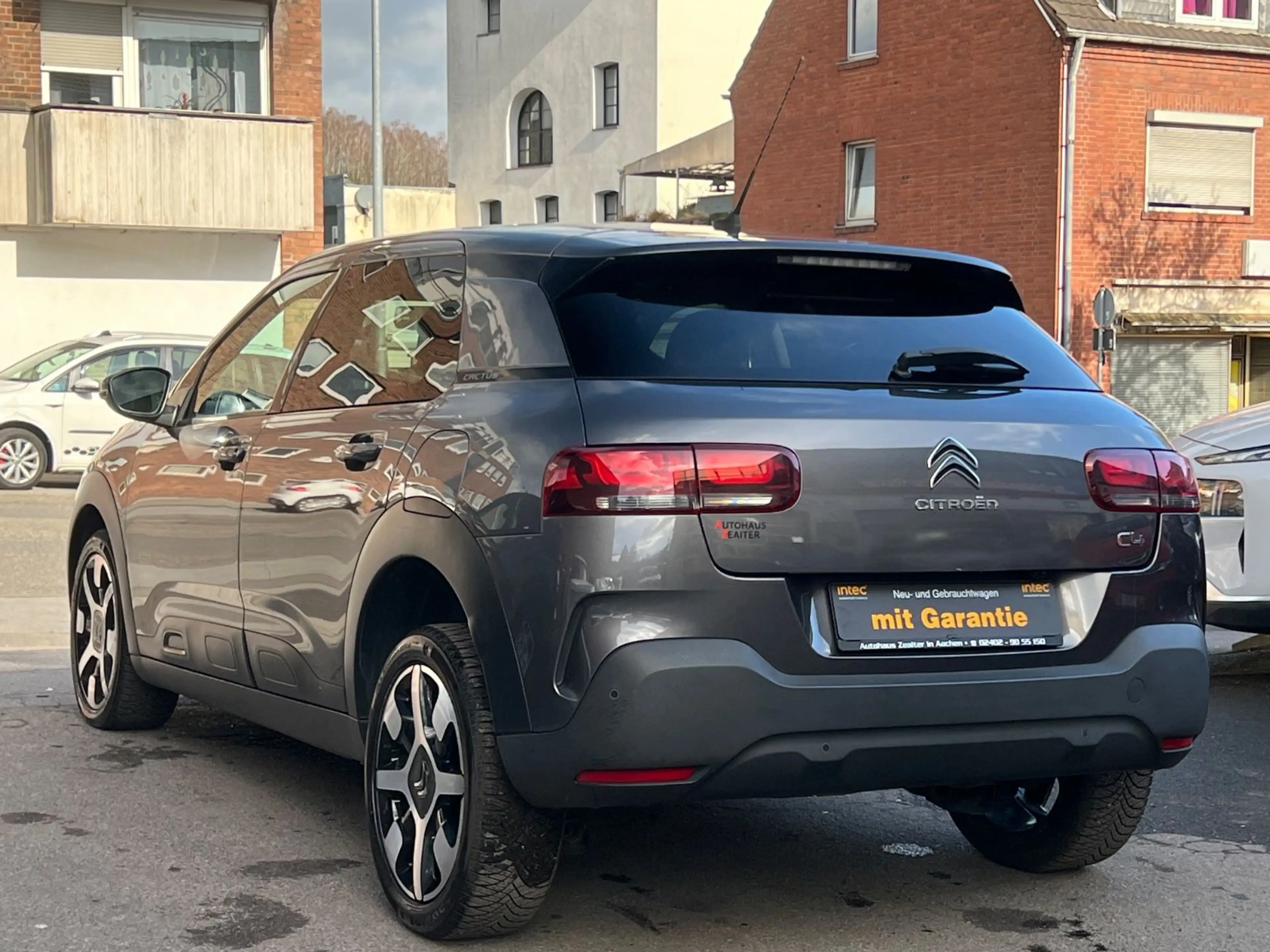 Citroen C4 Cactus Shine*TÜV*INS* — photo 11