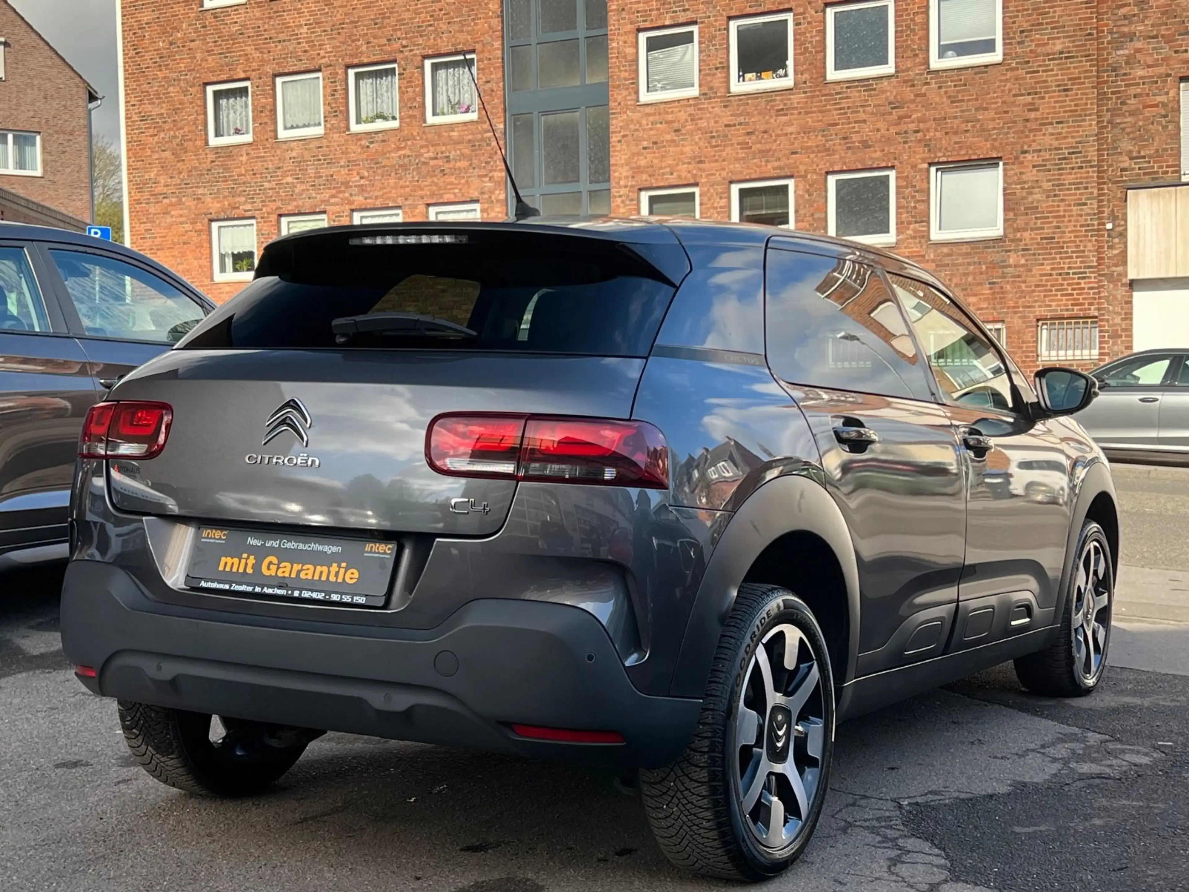 Citroen C4 Cactus Shine*TÜV*INS* — photo 9