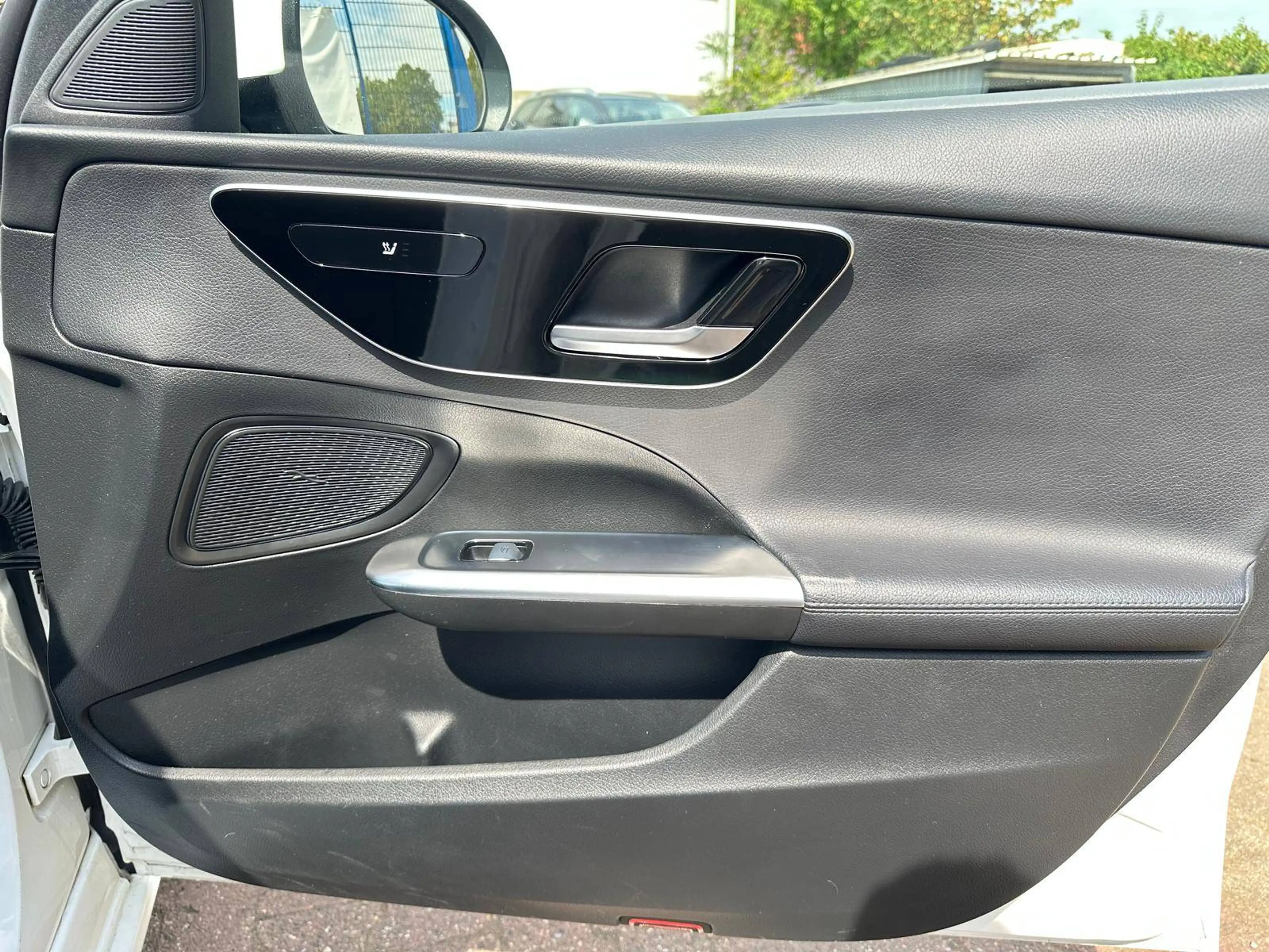 Mercedes-Benz C 220 C220d Totwinkel-Assistent*AHK*SHZ*LHZ — photo 15