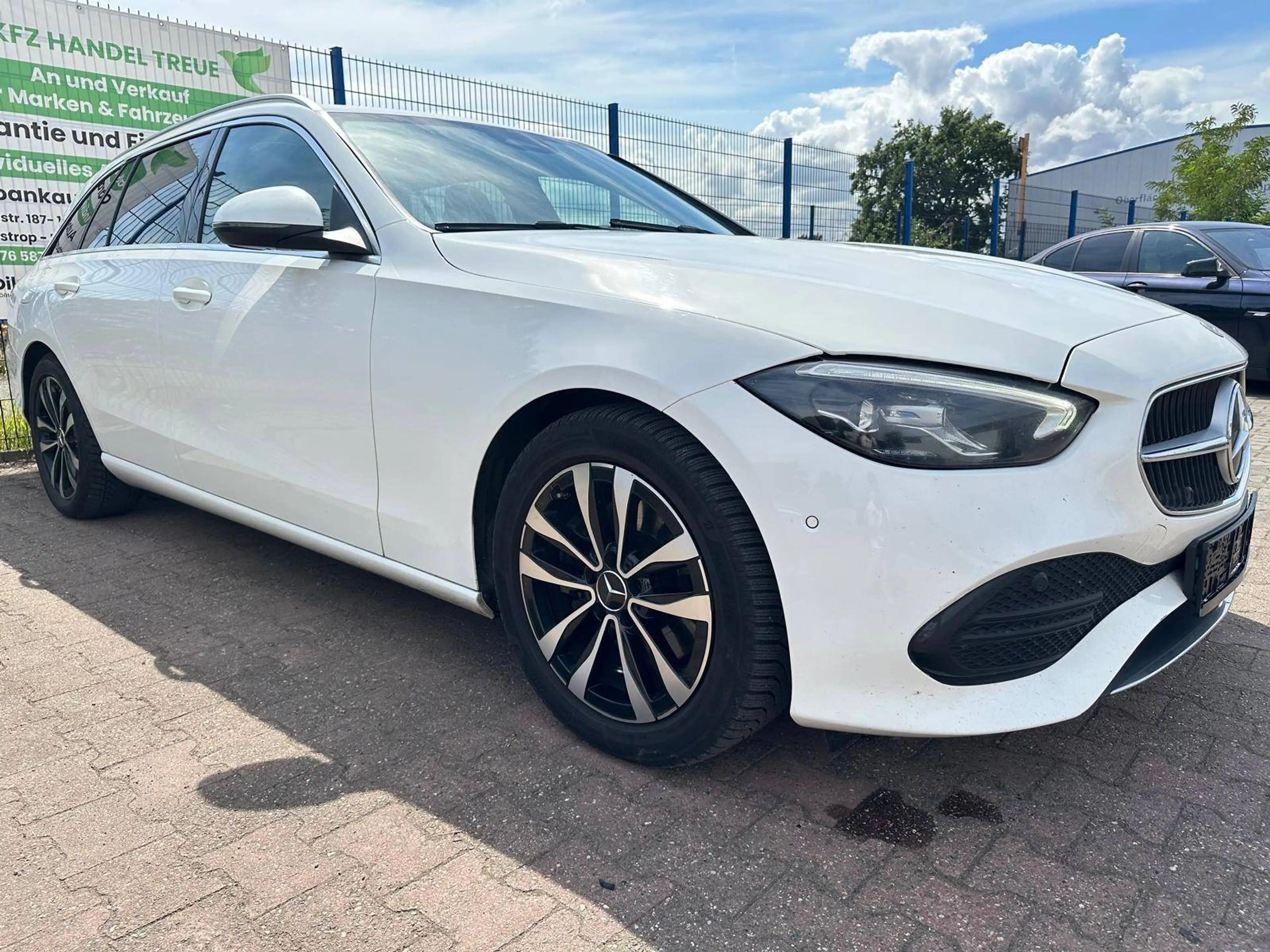 Mercedes-Benz C 220 C220d Totwinkel-Assistent*AHK*SHZ*LHZ — photo 4